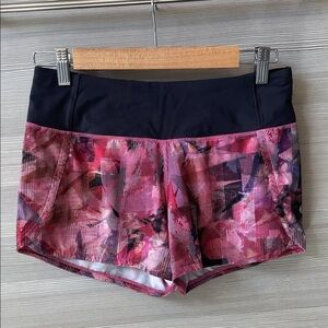 Lululemon Run Time II Black/Pink/ Purple Abstract Athletic Shorts Size 4